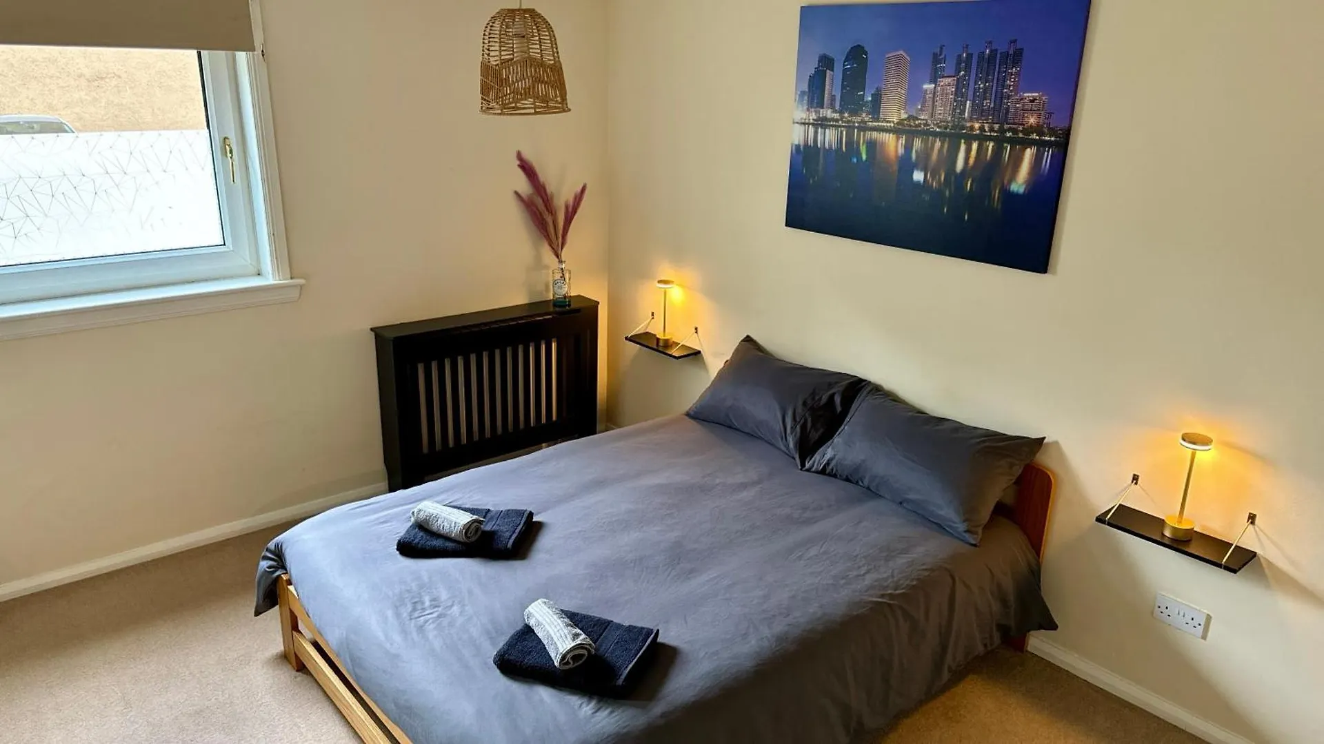 The Red Door, Two-Bedrooms Apartment 에든버러